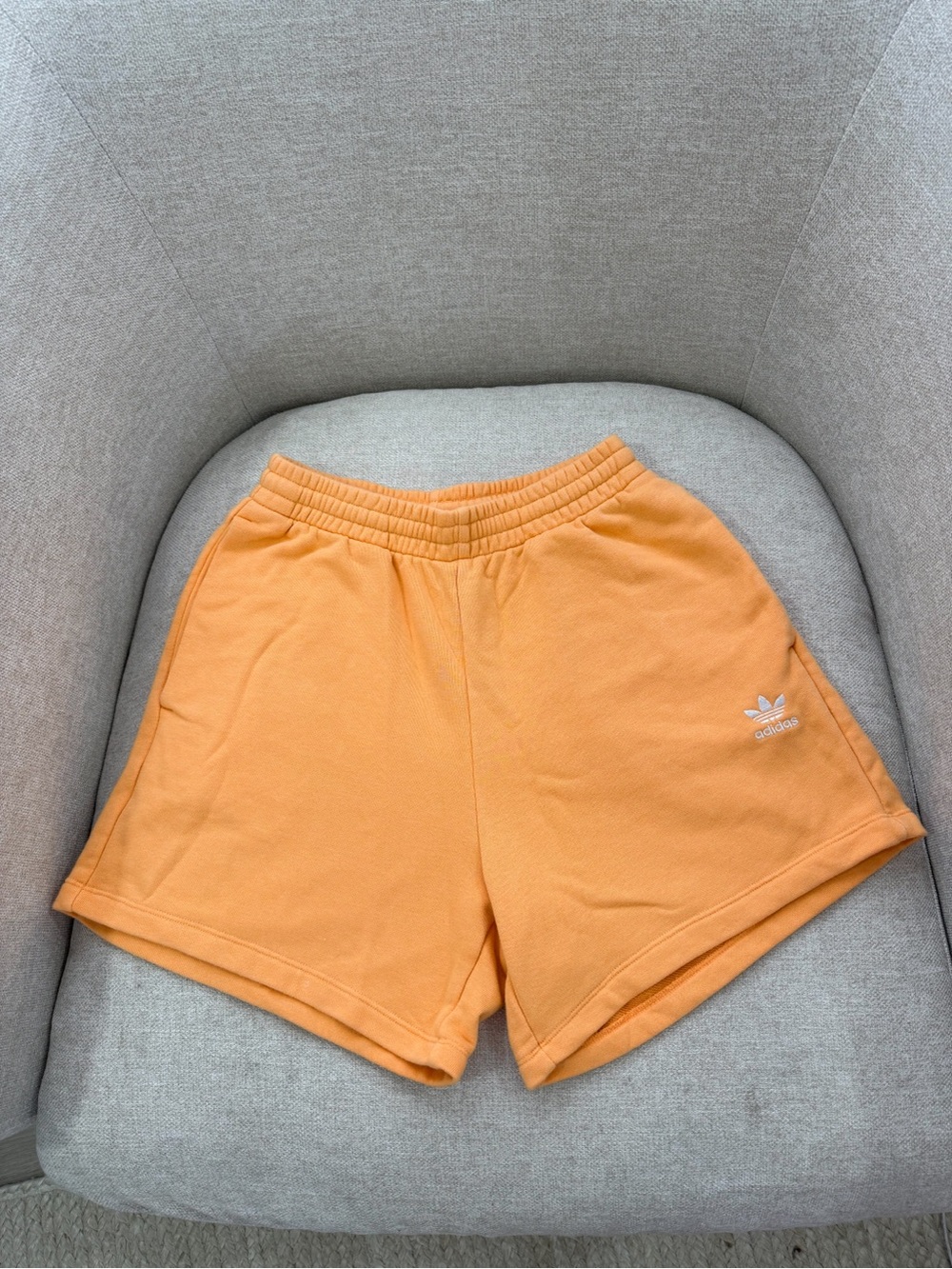 NWOT Adidas Originals Cropped Sweatshirt and Knit Sweatshorts in Creamsicle - Picture 2 of 7
